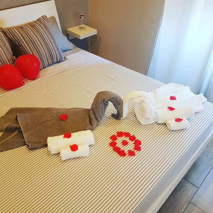 B&B A Maronn Ro'Carmin Наполи Екстериор снимка